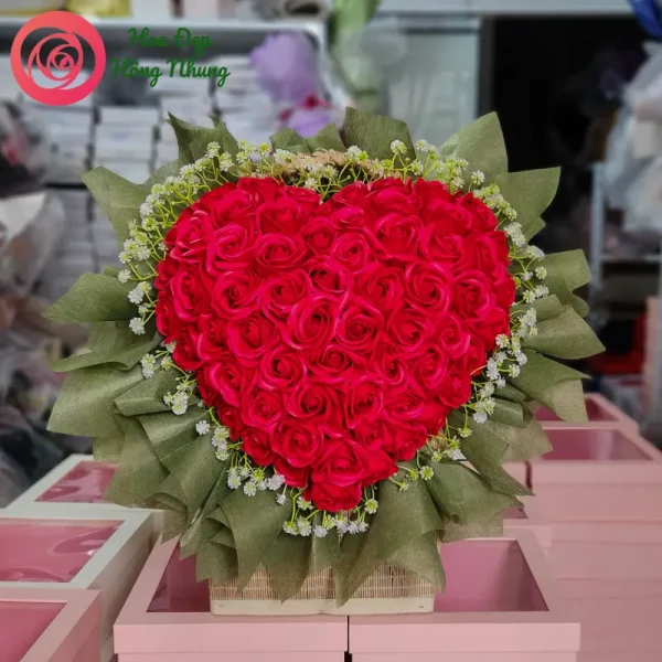 giỏ hoa sáp trái tim 3D