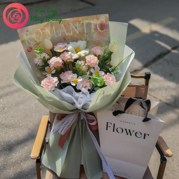 bó hoa sáp hiện đại tone hồng