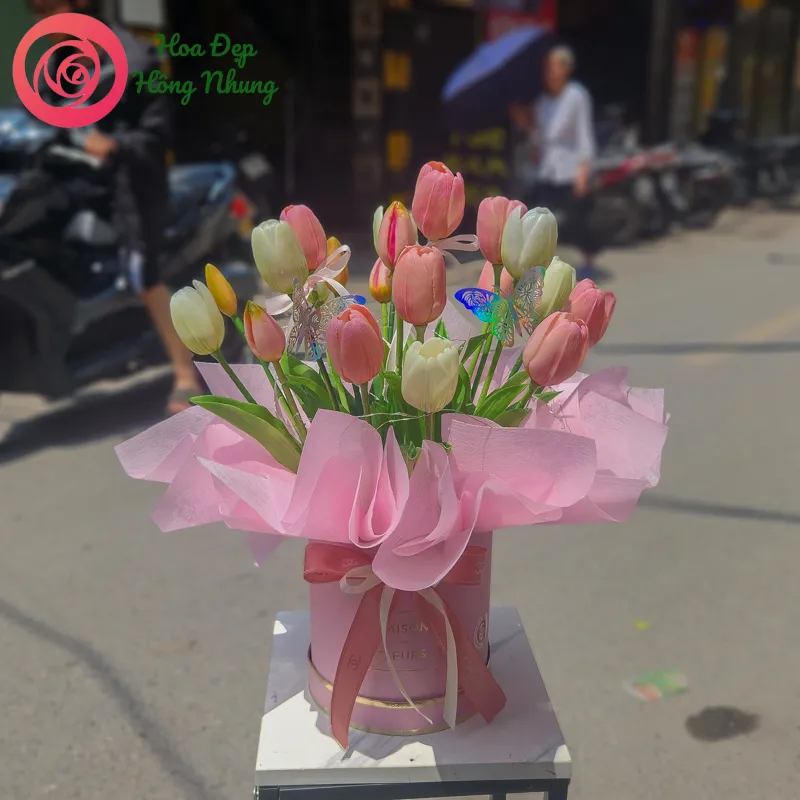 hộp hoa lụa tuylip